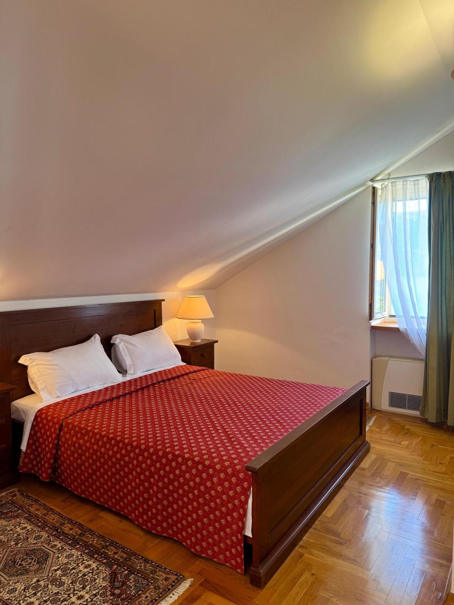 Villa Rava Hotel & Restaurant 外观 照片